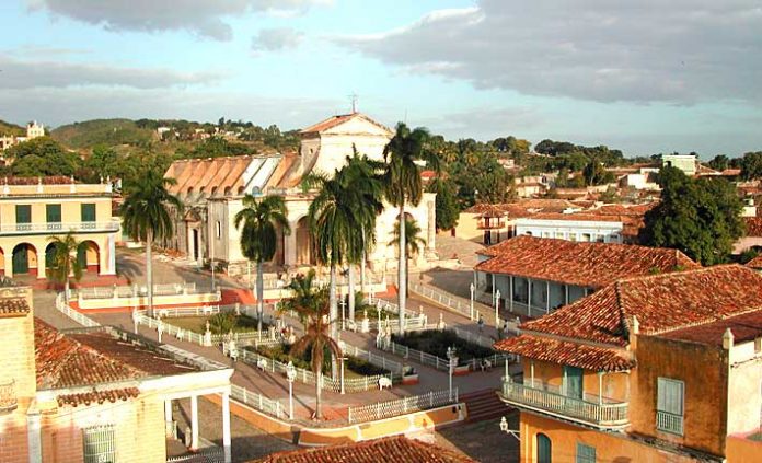Plaza Mayor di Trinidad